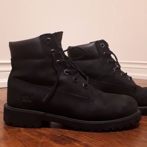 size 7 black timberlands